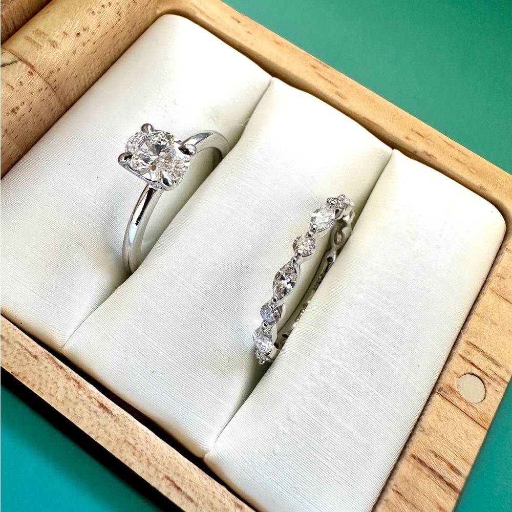 Brilliant Earth Engagement ring ONLY - Picture 6 of 8
